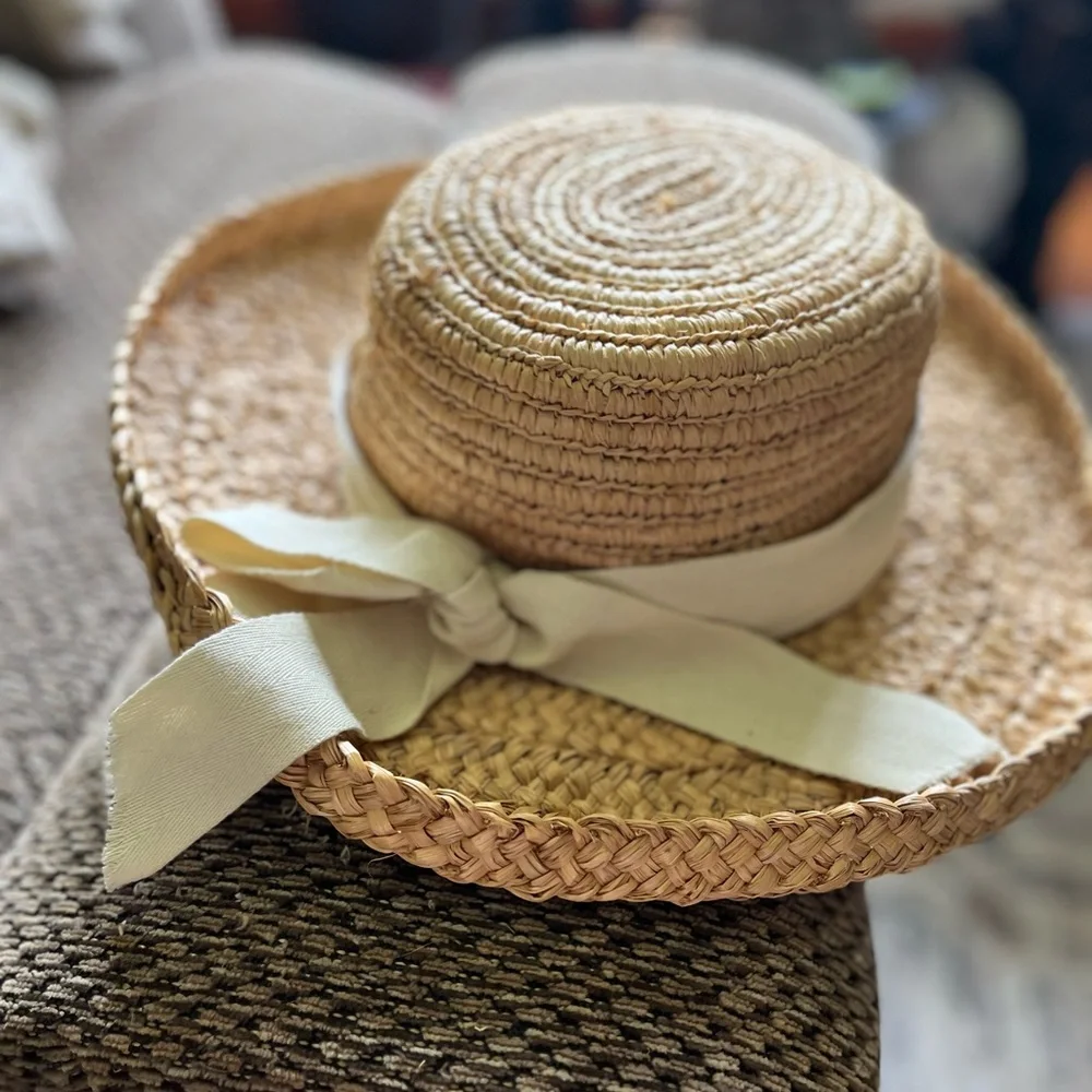 Cherokee Woven Straw Hat with Cream Accent - Picture 2 of 3